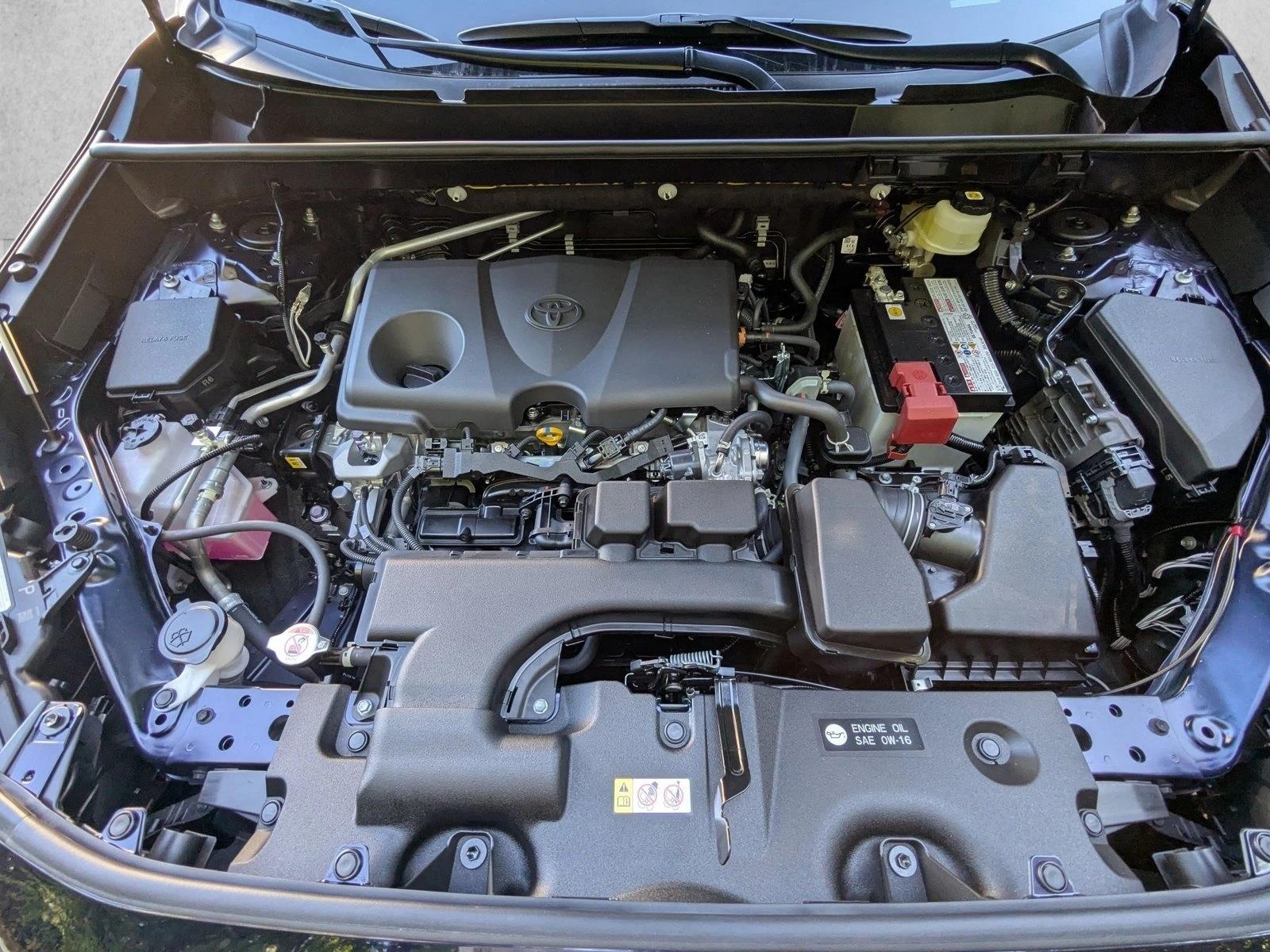 2025 TOYOTA RAV4 - Image 16