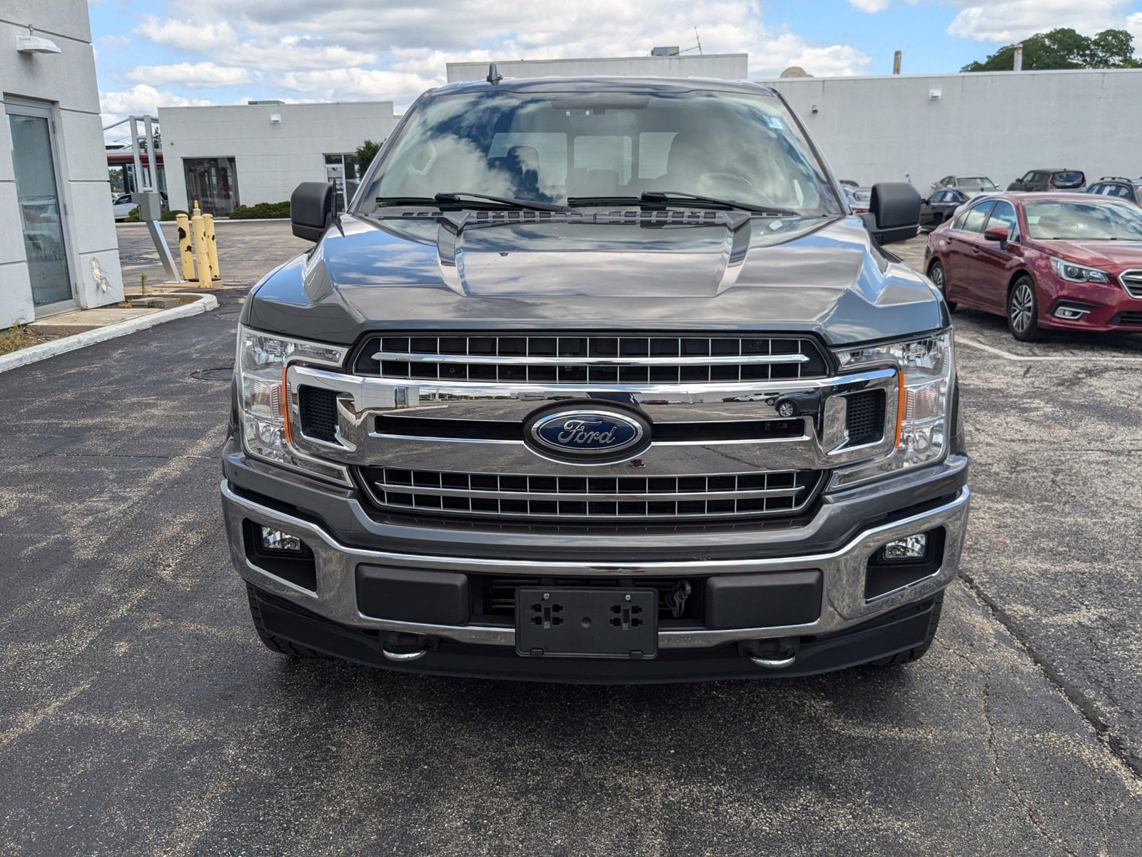 Used 2018 Ford F-150 XLT with VIN 1FTEW1EPXJFC63403 for sale in Libertyville, IL