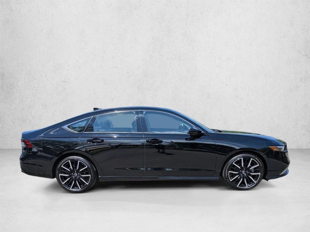 Used 2024 Honda Accord Hybrid Touring Sedan