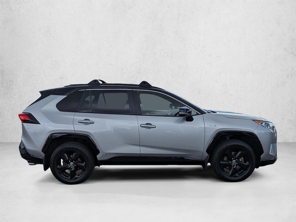 Used 2020 Toyota RAV4 Hybrid XSE SUV