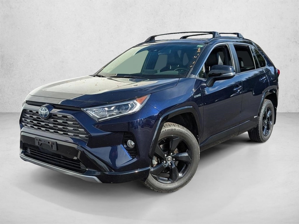 Used 2020 Toyota RAV4 Hybrid XSE SUV