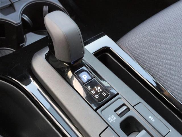 2025 TOYOTA PRIUS - Image 12