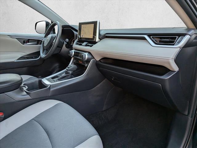 2025 TOYOTA RAV4 - Image 19