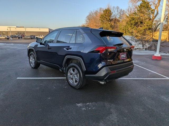 2025 TOYOTA RAV4 - Image 8