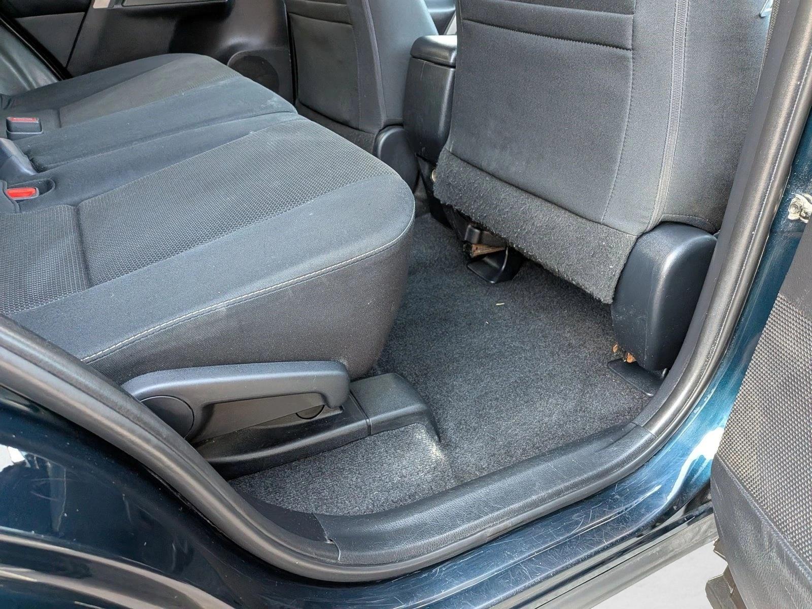 2017 TOYOTA RAV4 - Image 18