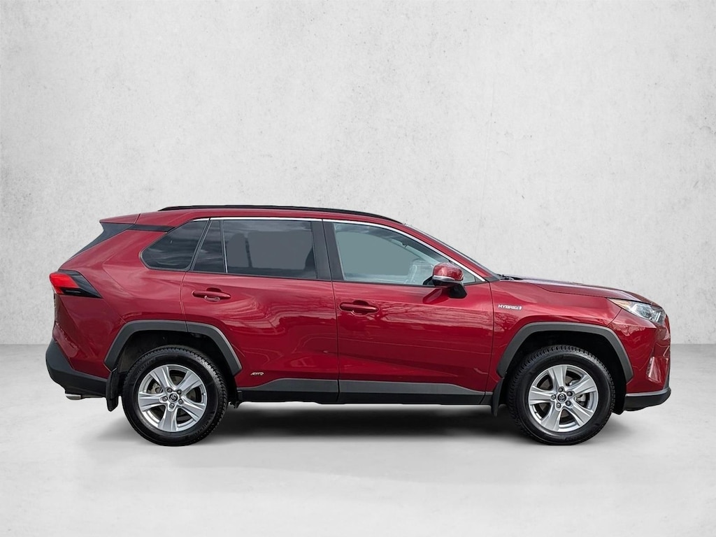 Used 2021 Toyota RAV4 Hybrid XLE SUV