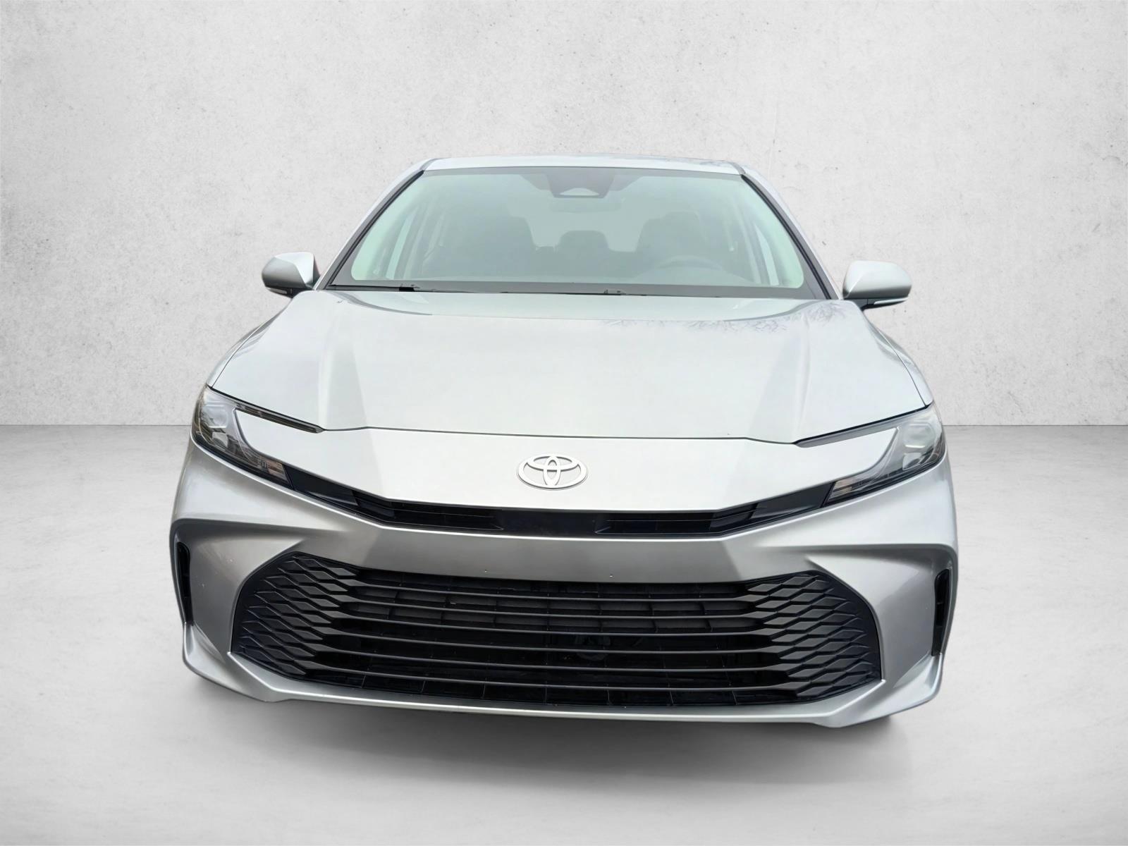 2025 Toyota Camry LE photo 2