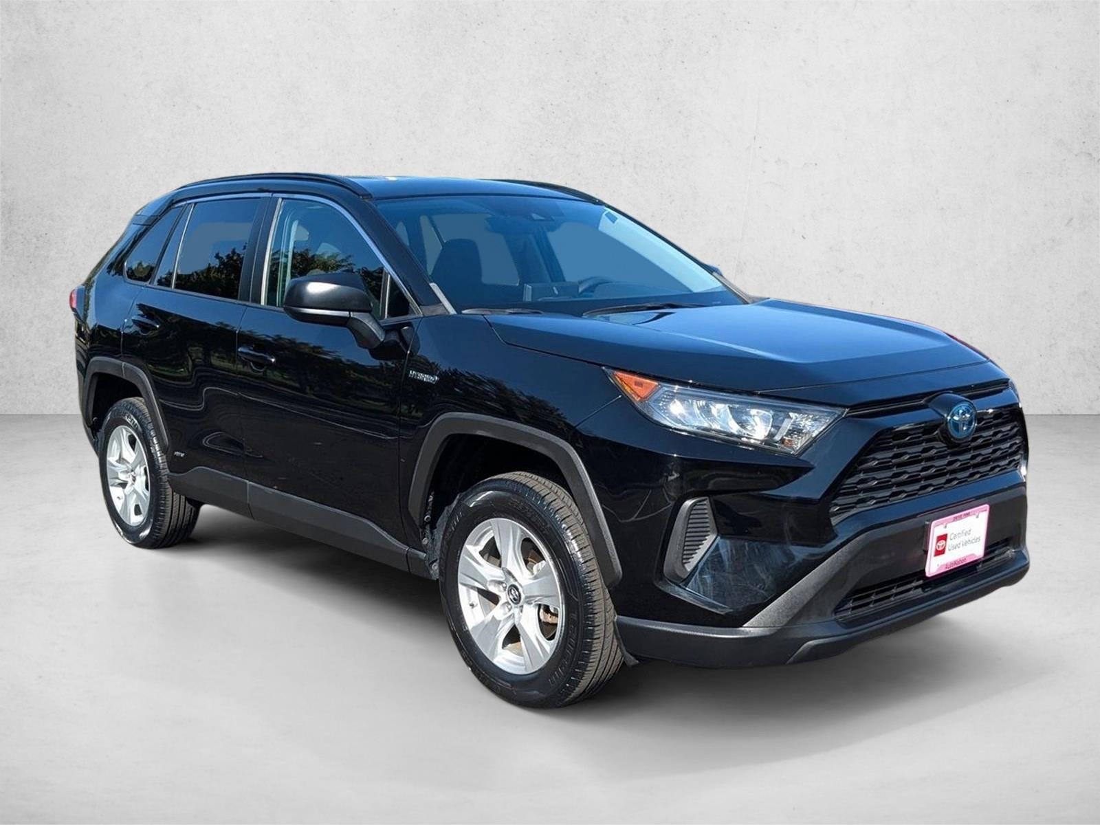 2019 Toyota RAV4 Hybrid LE photo 2