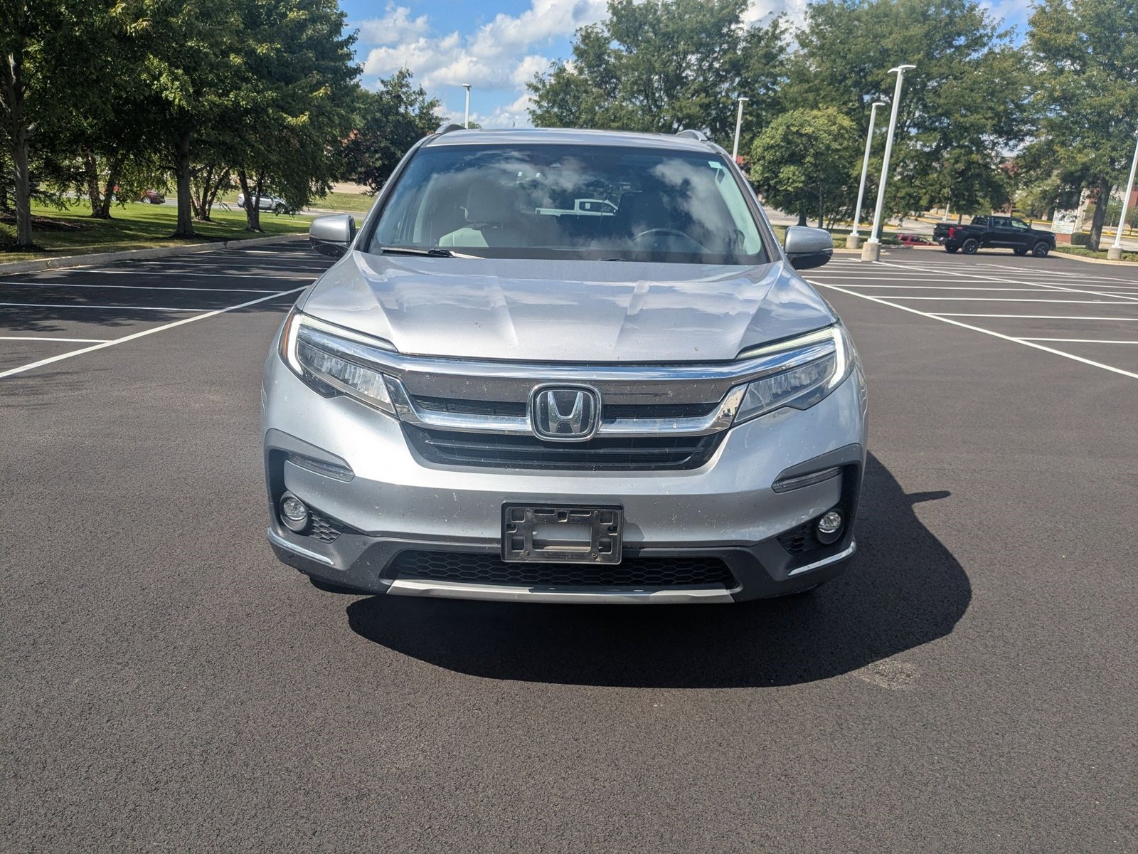 2020 Honda Pilot Touring photo 2
