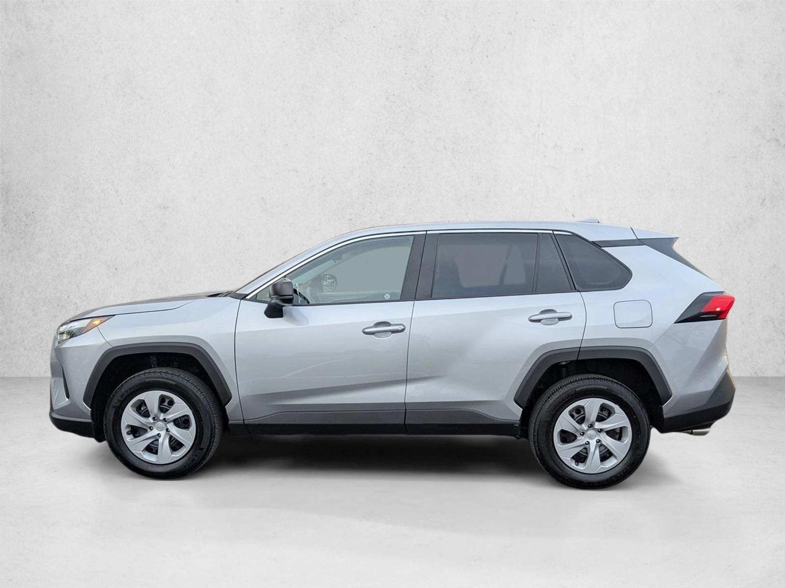2025 TOYOTA RAV4 - Image 9