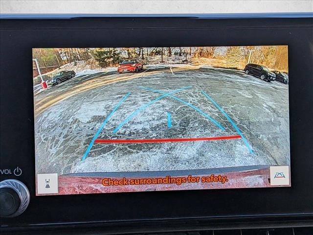 2023 TOYOTA RAV4 - Image 13