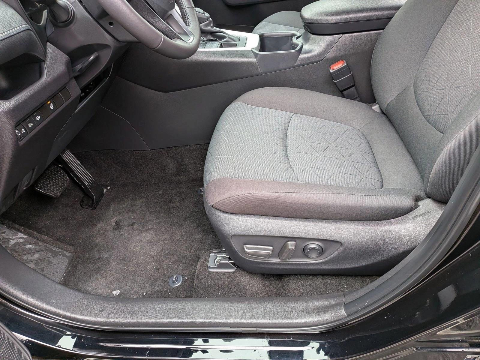 2025 TOYOTA RAV4 - Image 14