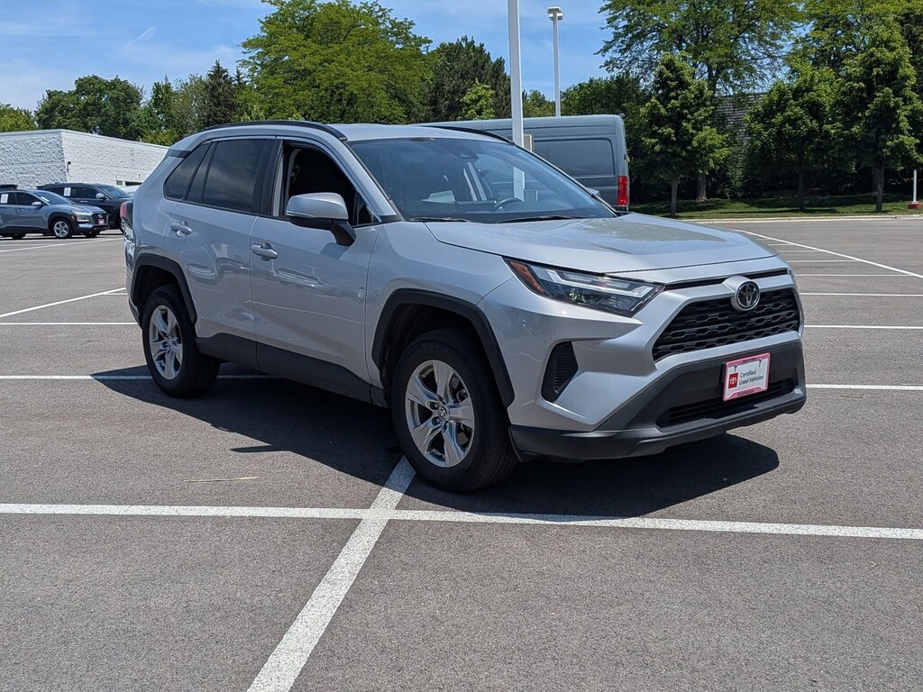 Used 2025 Toyota RAV4 XLE SUV