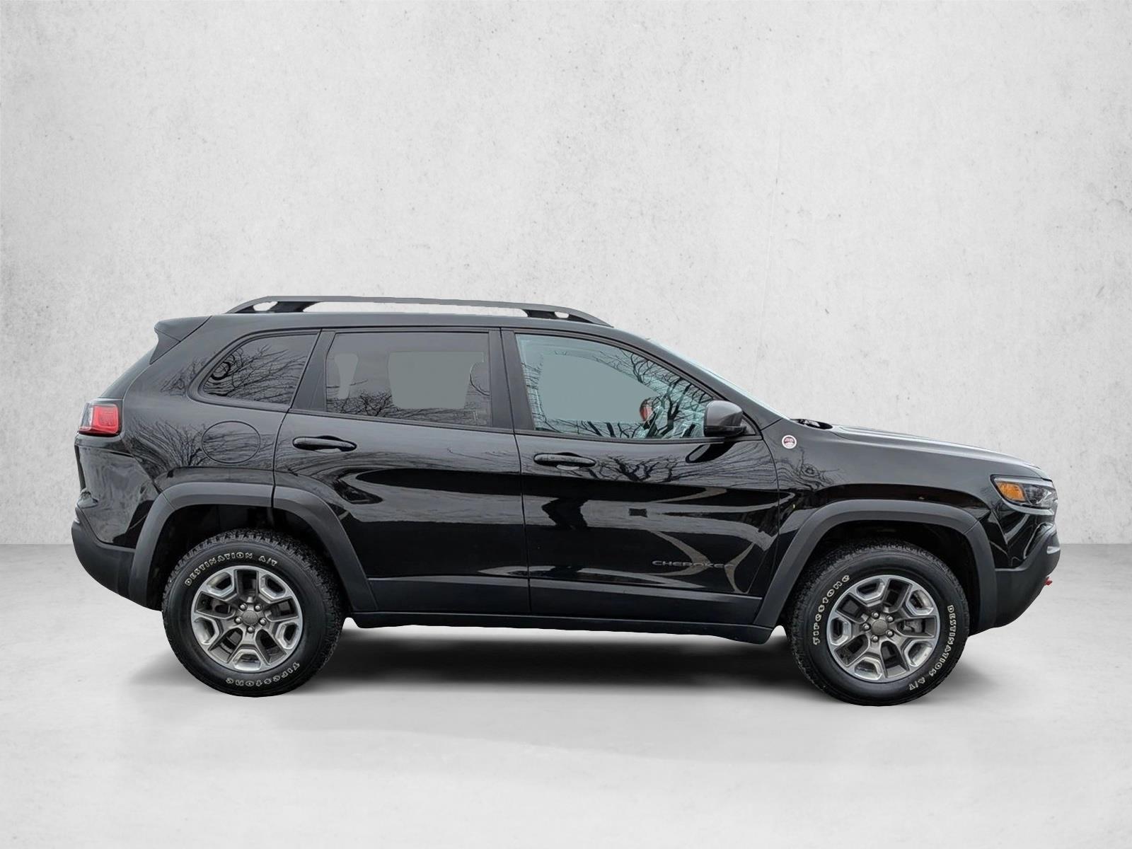 2019 JEEP CHEROKEE - Image 4