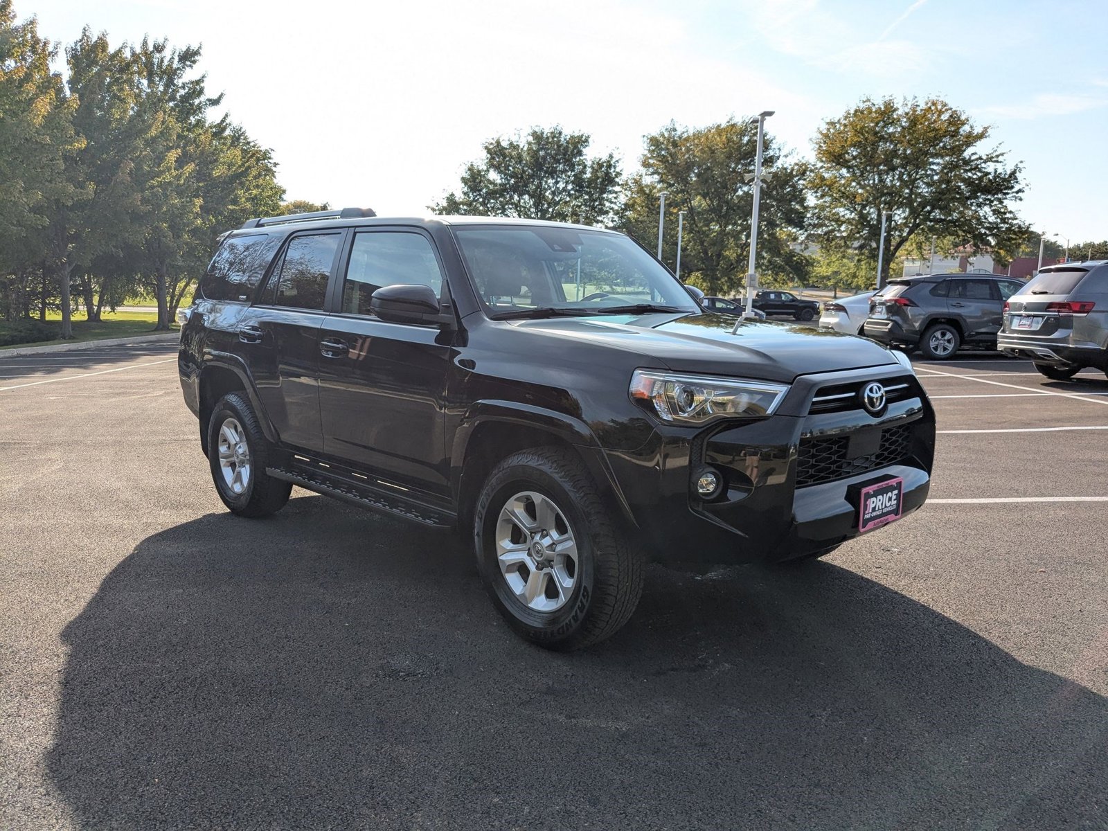 2024 Toyota 4Runner SR5 photo 3