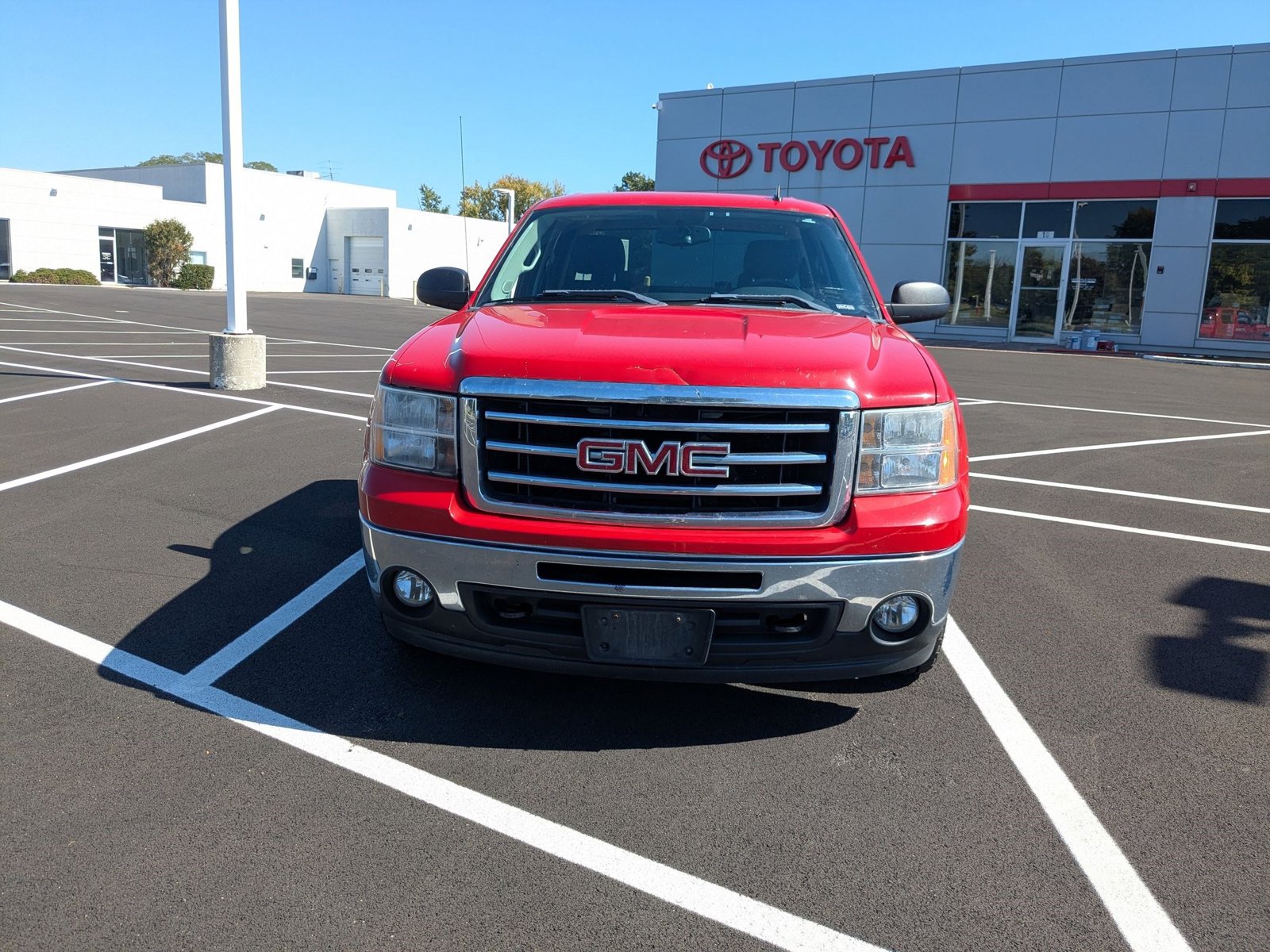 2012 Gmc Sierra 1500 SLE photo 2