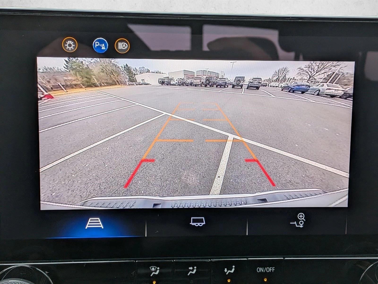 2023 CHEVROLET COLORADO - Image 13