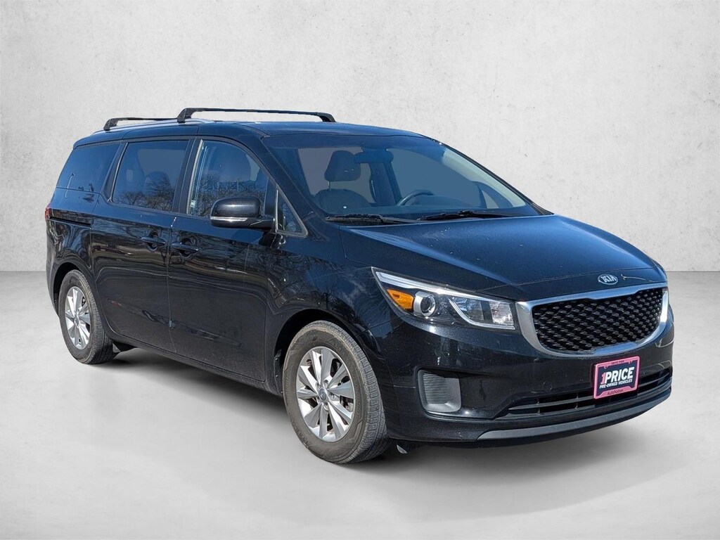 Used 2016 Kia Sedona LX FWD Van