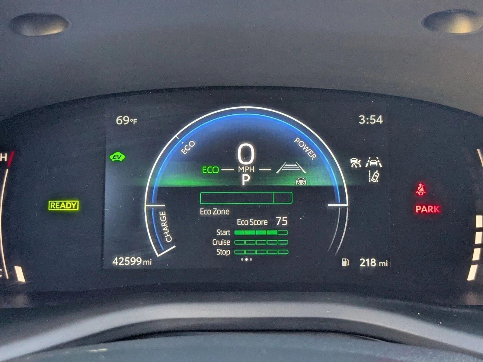 2025 TOYOTA CAMRY - Image 11