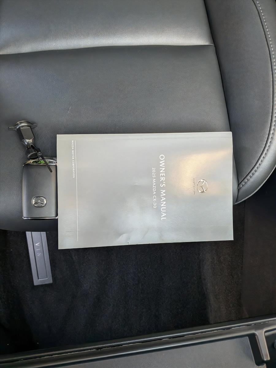 2025 MAZDA CX-30 - Image 24