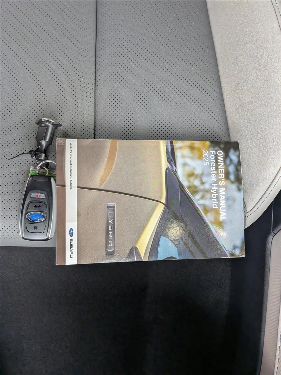 2025 SUBARU FORESTER - Image 24