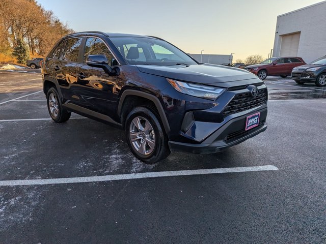 2025 TOYOTA RAV4 - Image 3