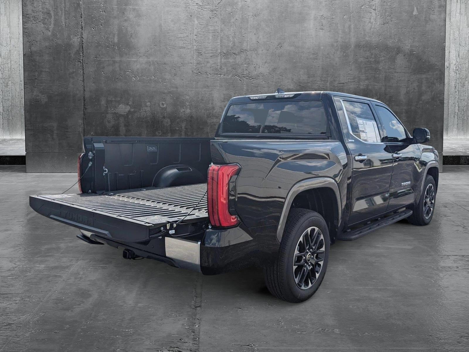 Used 2024 Toyota Tundra Limited with VIN 5TFJA5DB4RX210289 for sale in Libertyville, IL