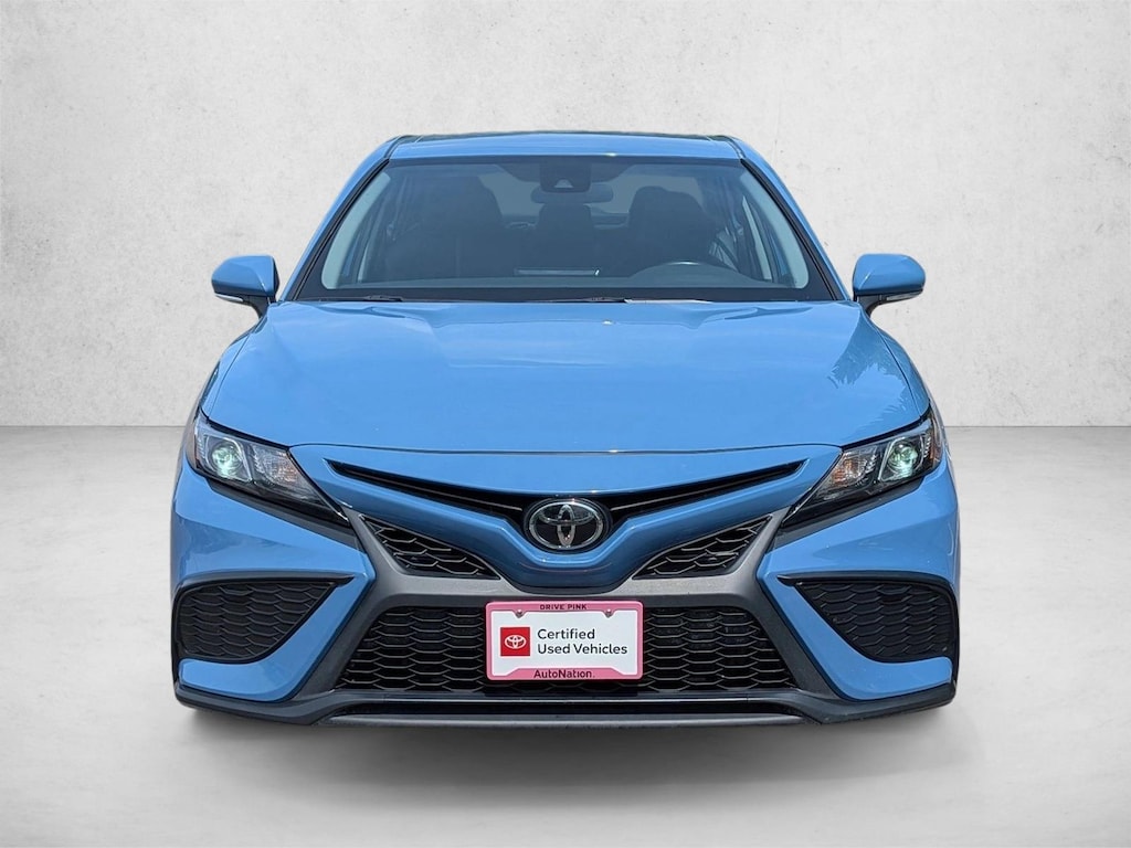 Used 2024 Toyota Camry SE Sedan
