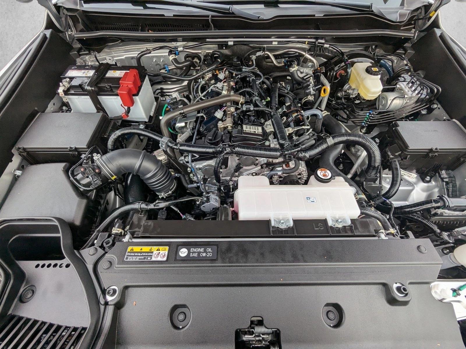 2025 TOYOTA 4RUNNER - Image 21