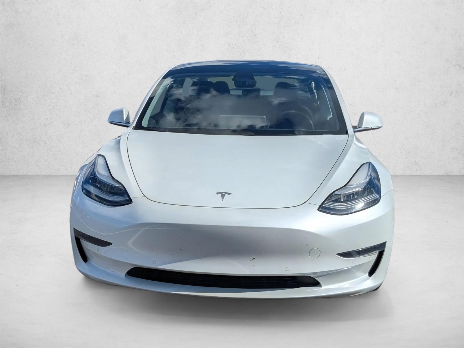 2020 Tesla Model 3 Long Range photo 2