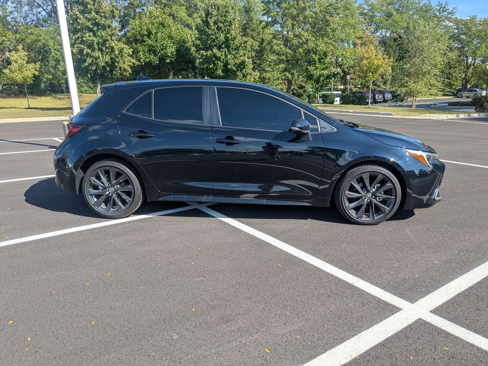 2025 Toyota Corolla XSE photo 4