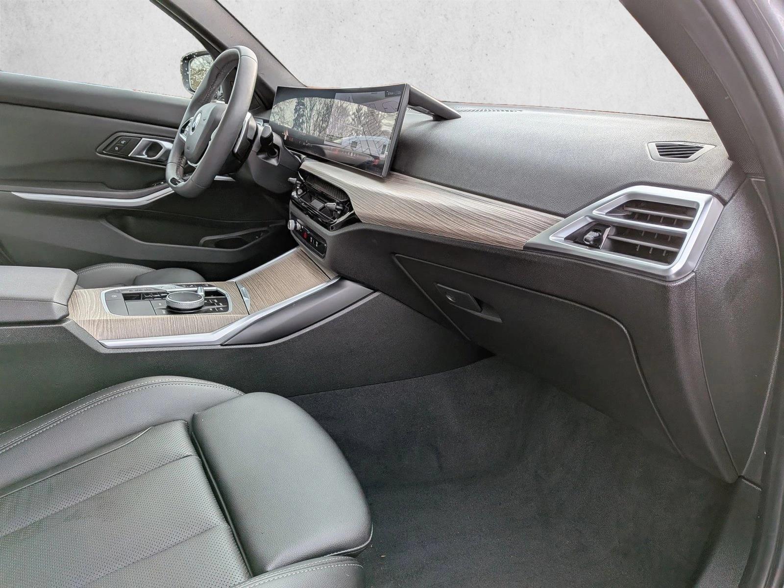 2025 BMW 330I - Image 21