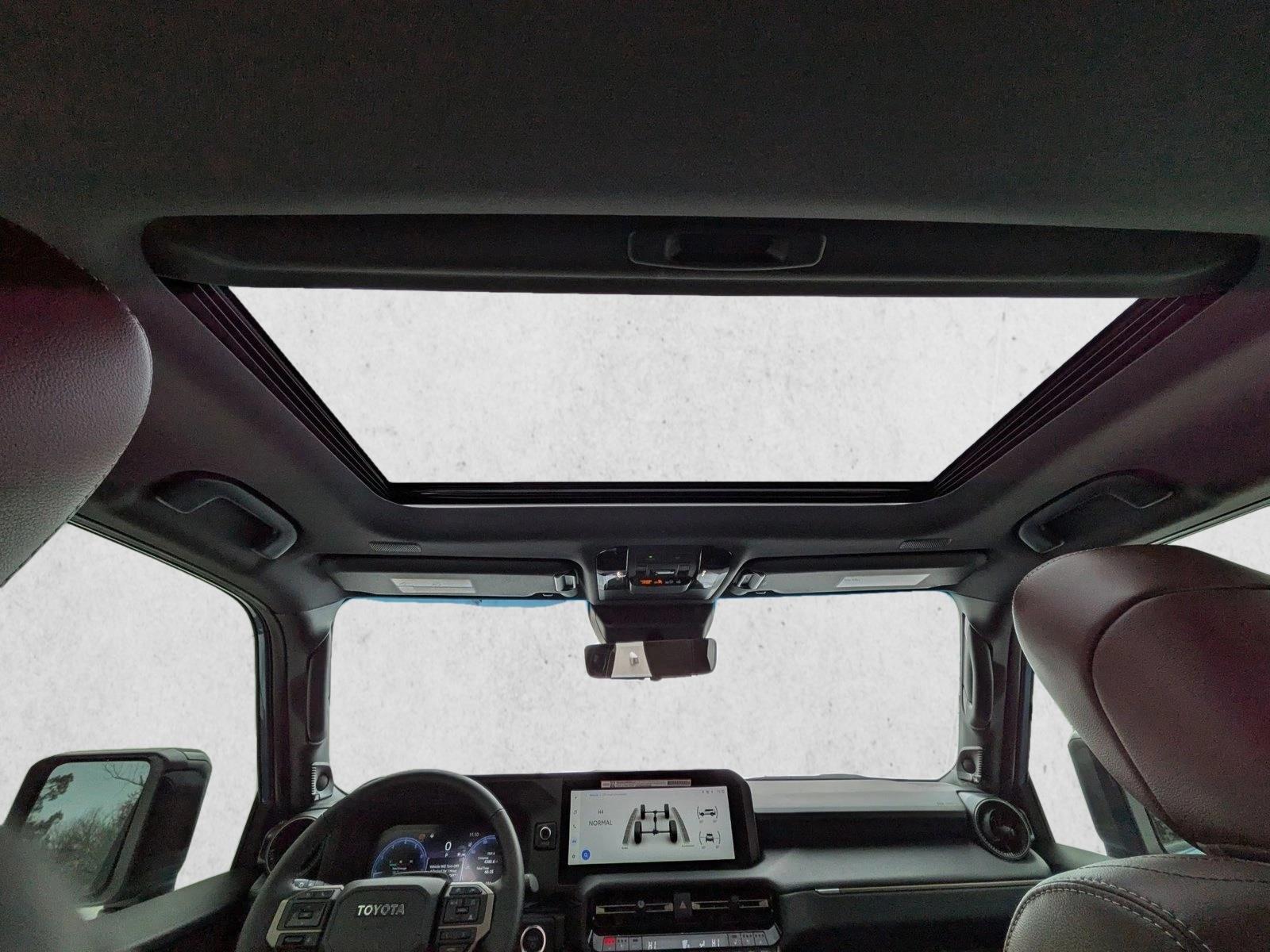 2025 TOYOTA LAND CRUISER - Image 19