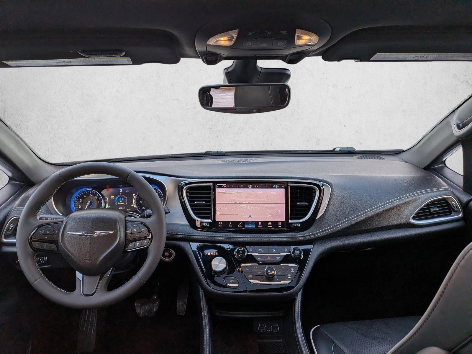 2025 CHRYSLER PACIFICA - Image 22