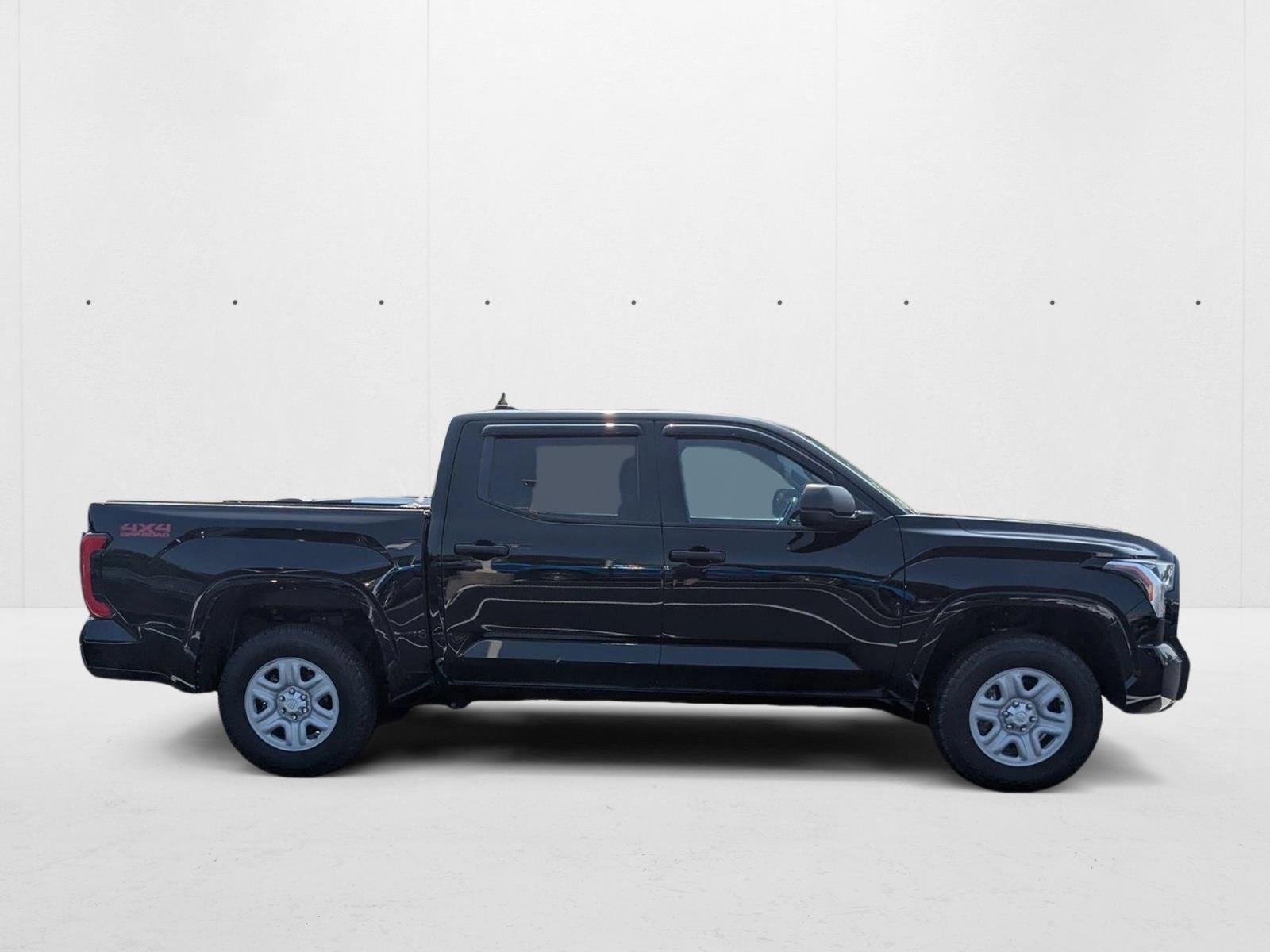 2023 Toyota Tundra SR photo 4