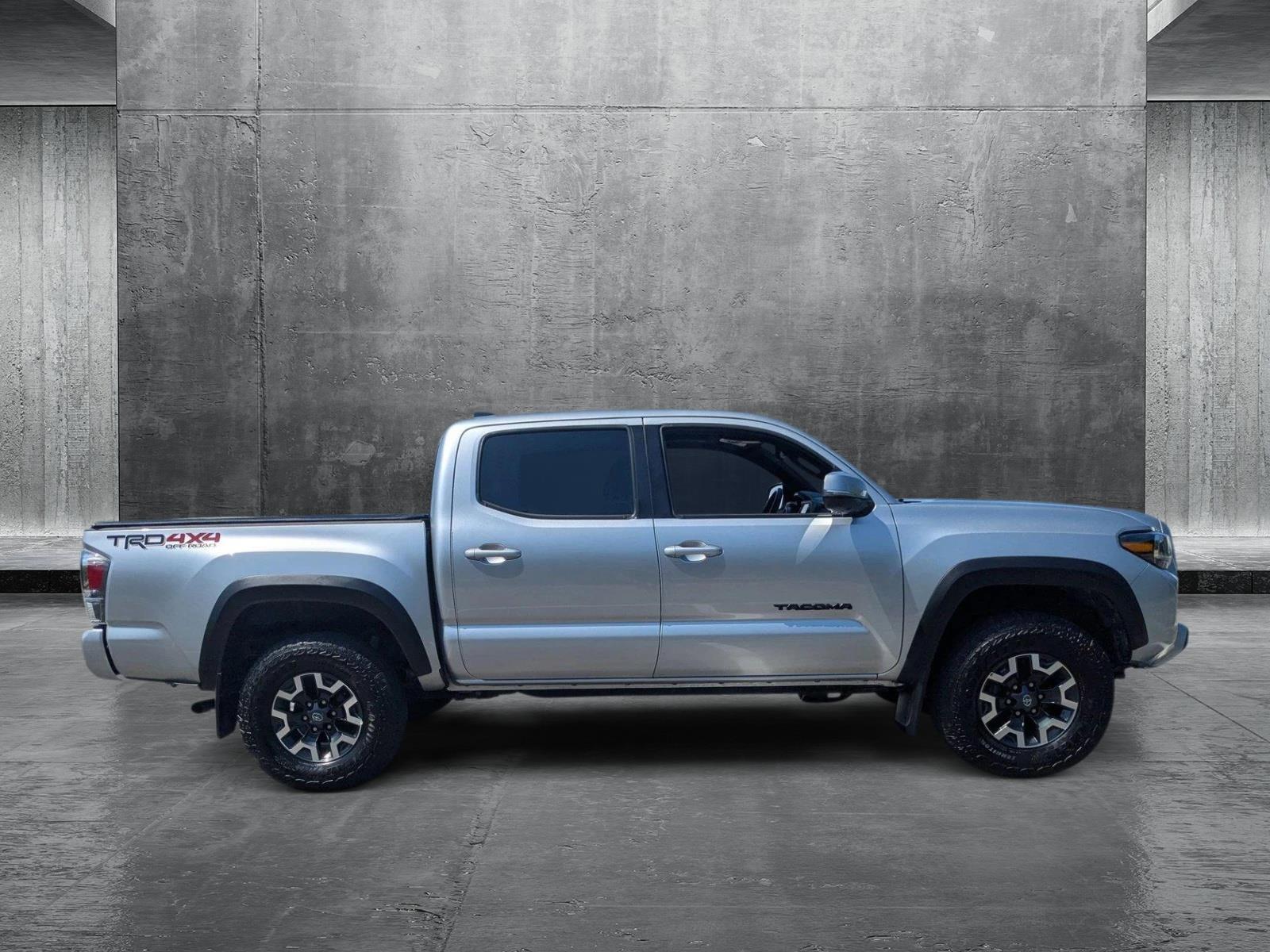 2022 Toyota Tacoma TRD V6 Double Cab photo 4