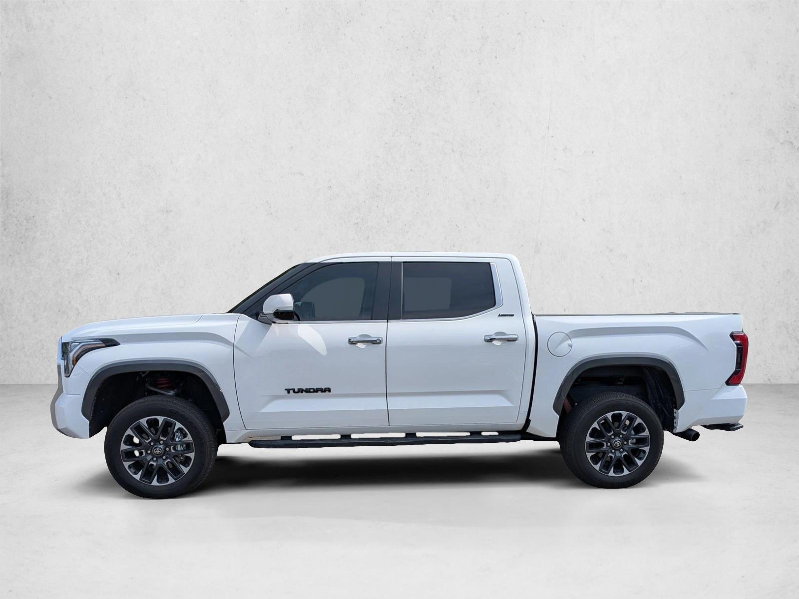 2026 Toyota Tundra Limited - Photo 9