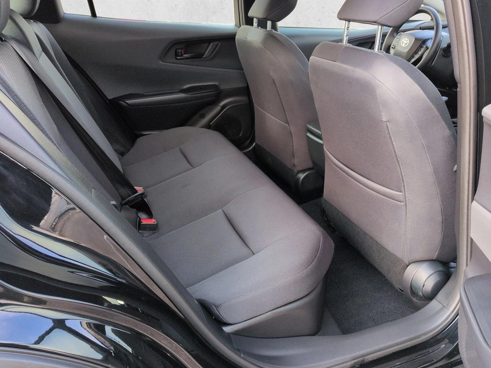 2025 TOYOTA PRIUS - Image 15