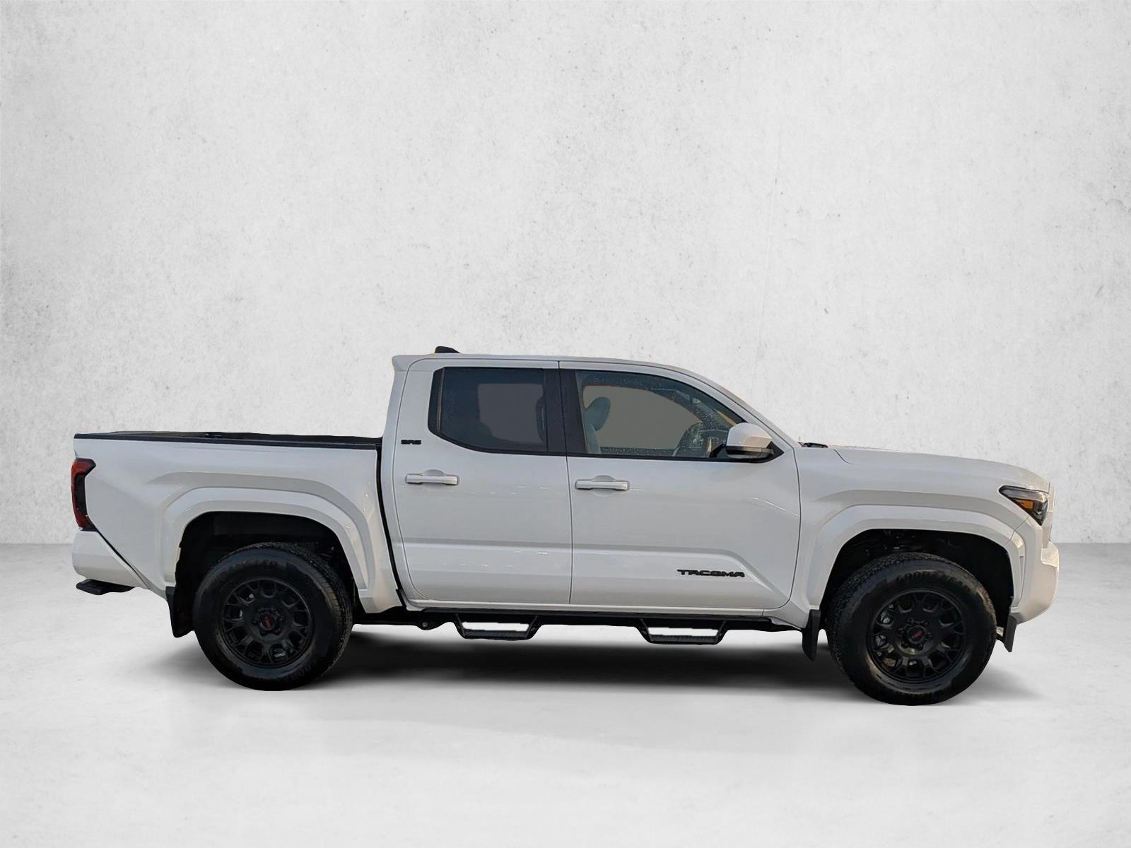 2025 TOYOTA TACOMA - Image 4