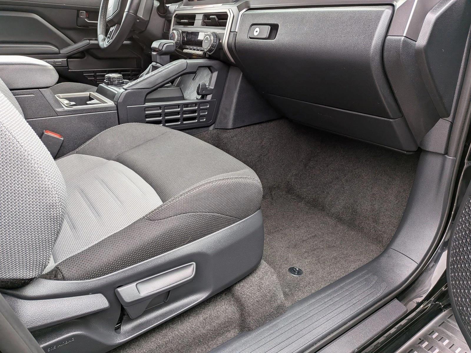 2025 TOYOTA 4RUNNER - Image 15