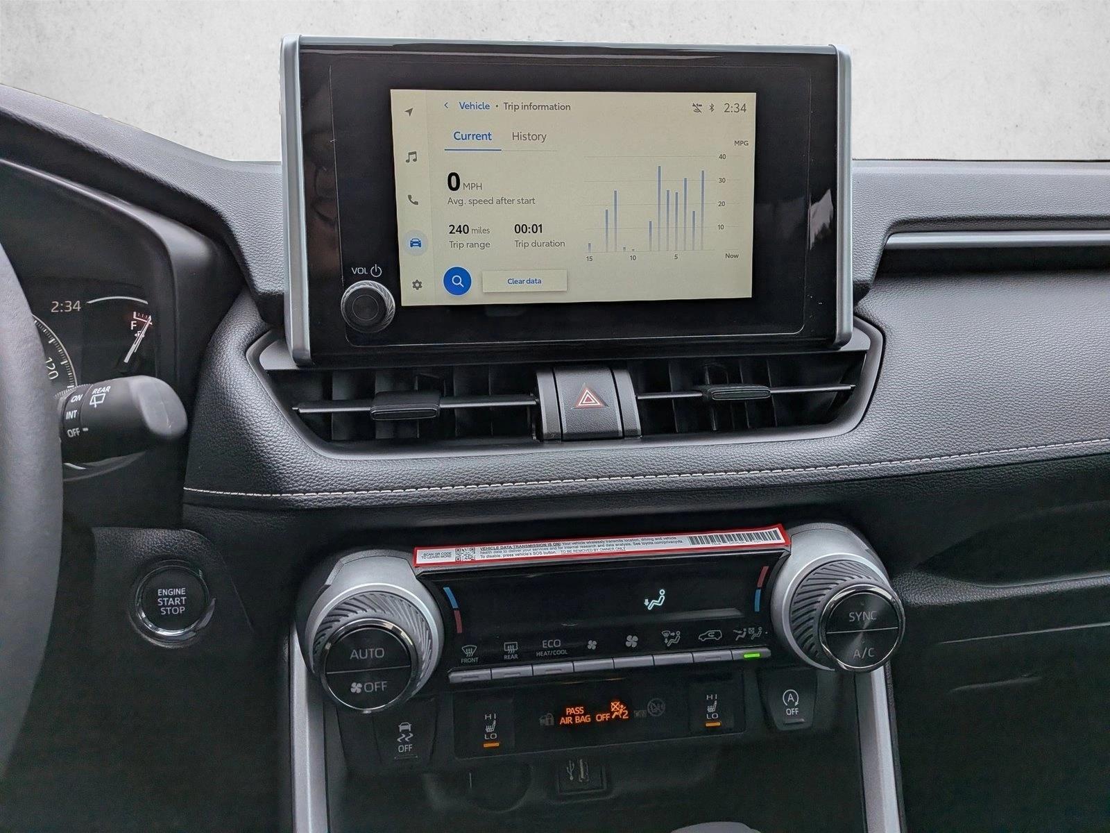 2025 TOYOTA RAV4 - Image 12