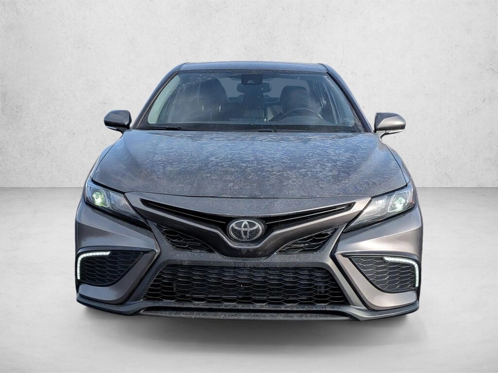 Used 2023 Toyota Camry SE Sedan