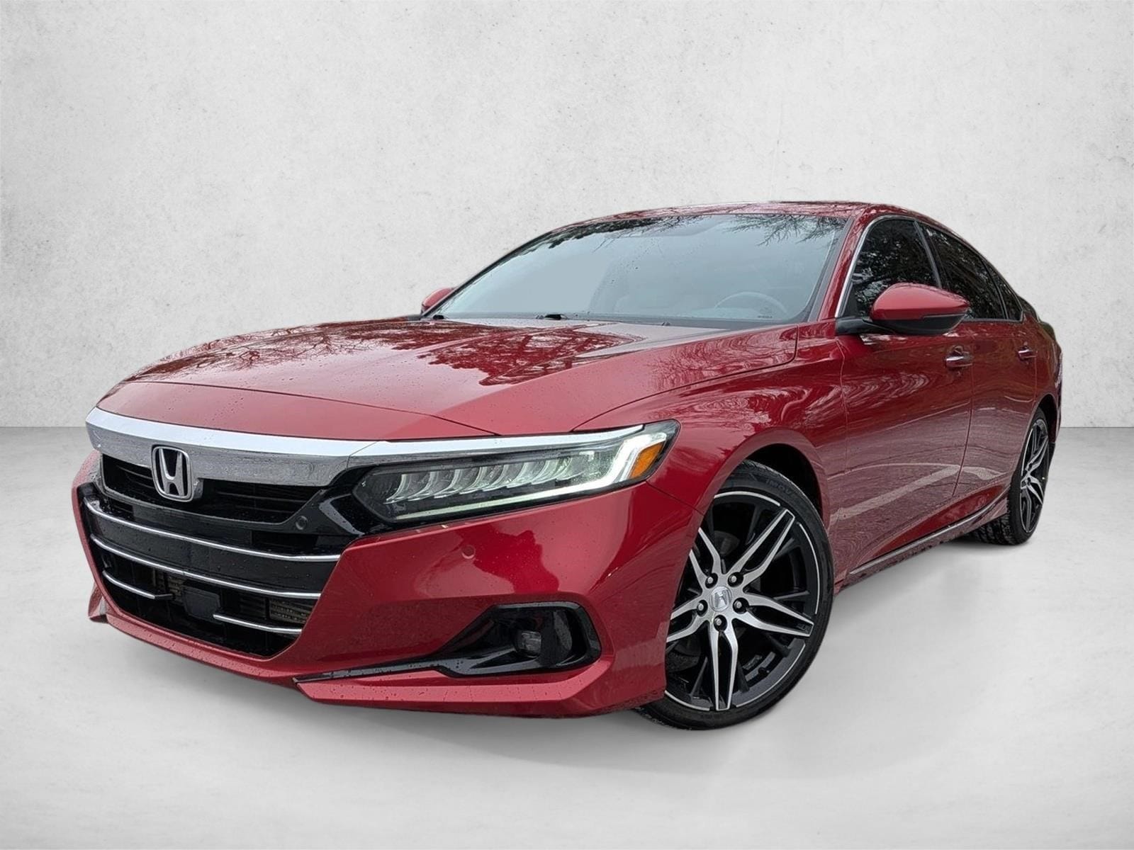 2021 Honda Accord Touring's photo