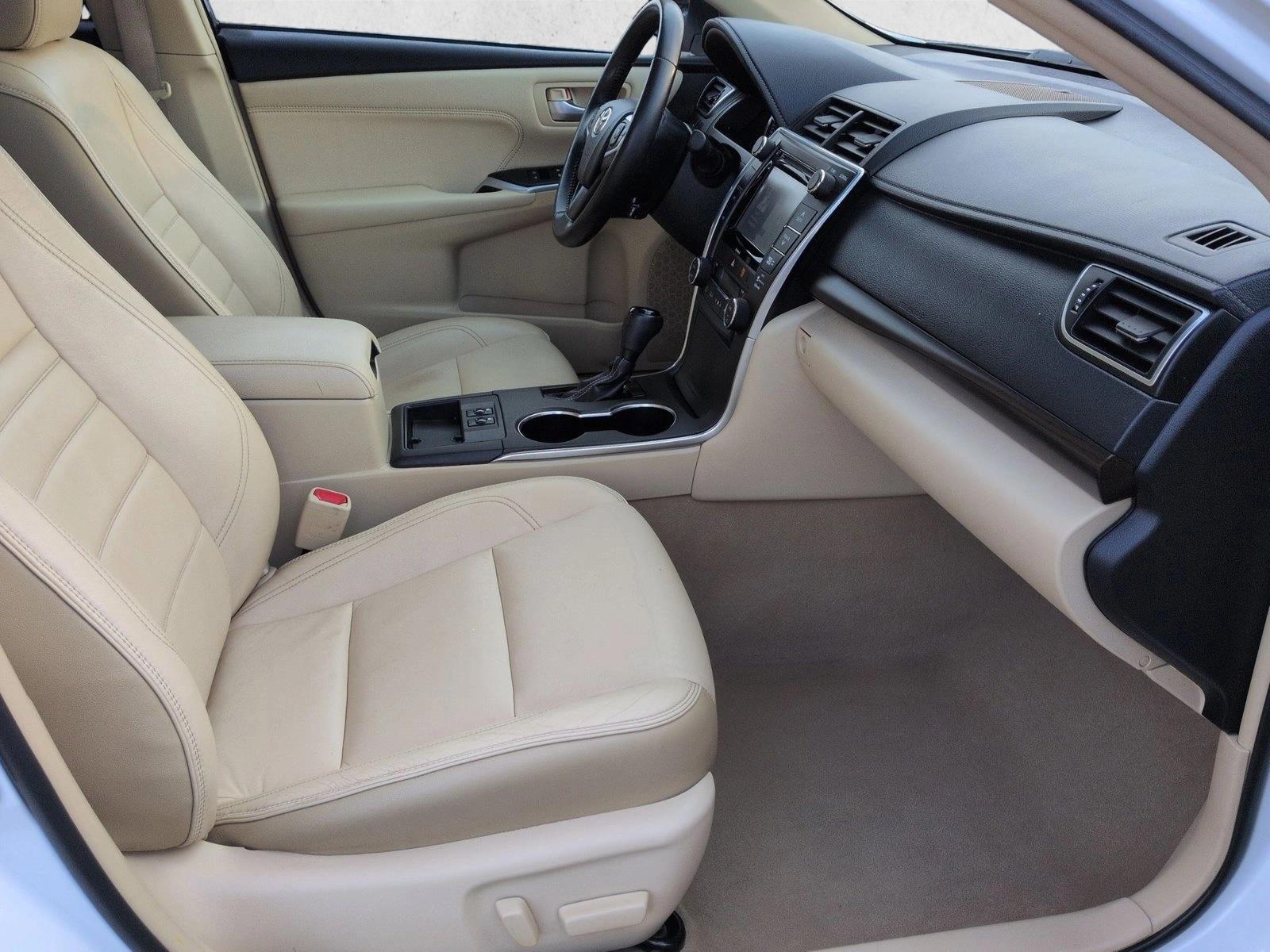 2016 TOYOTA CAMRY - Image 22