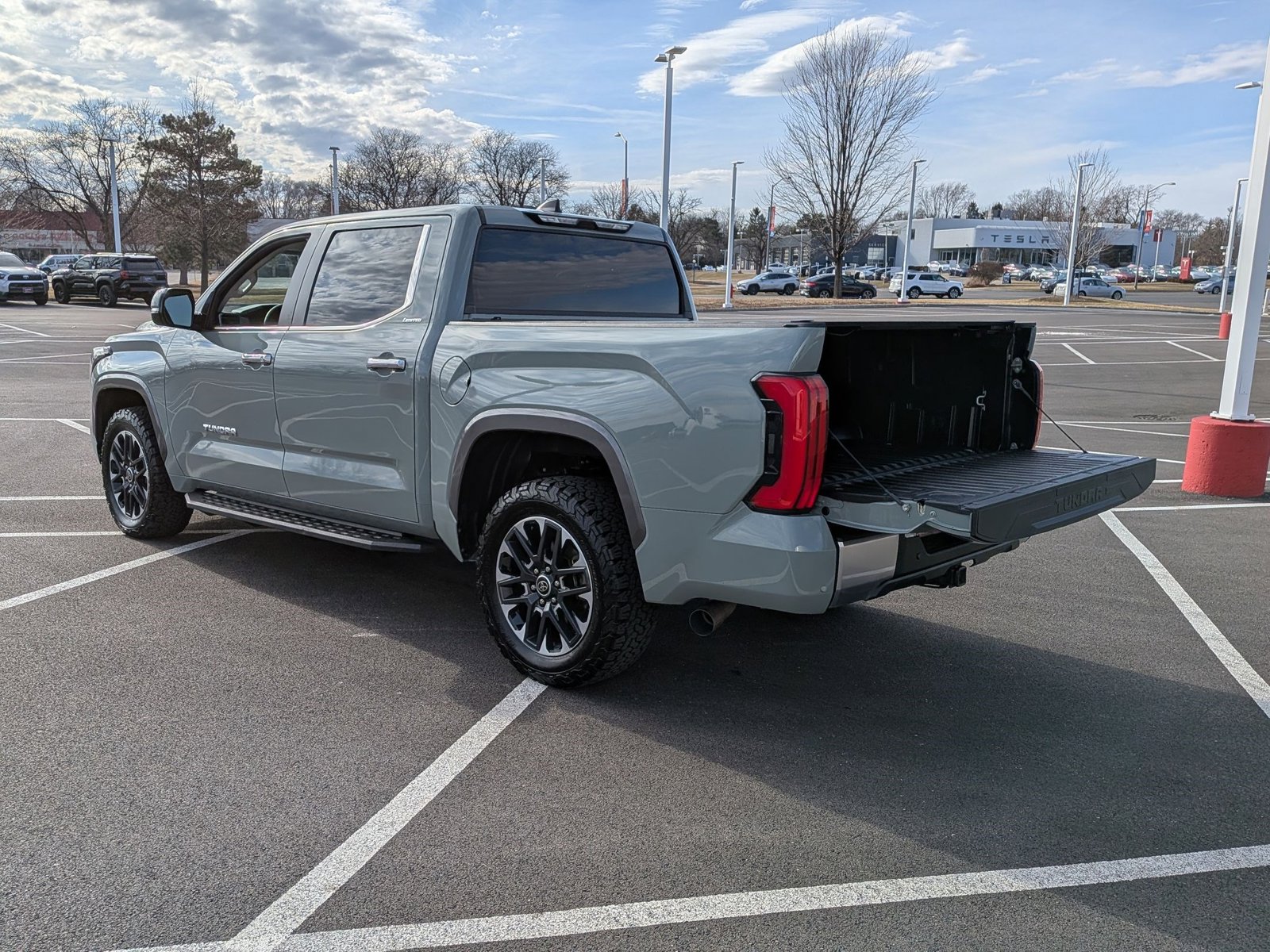2024 TOYOTA TUNDRA - Image 8