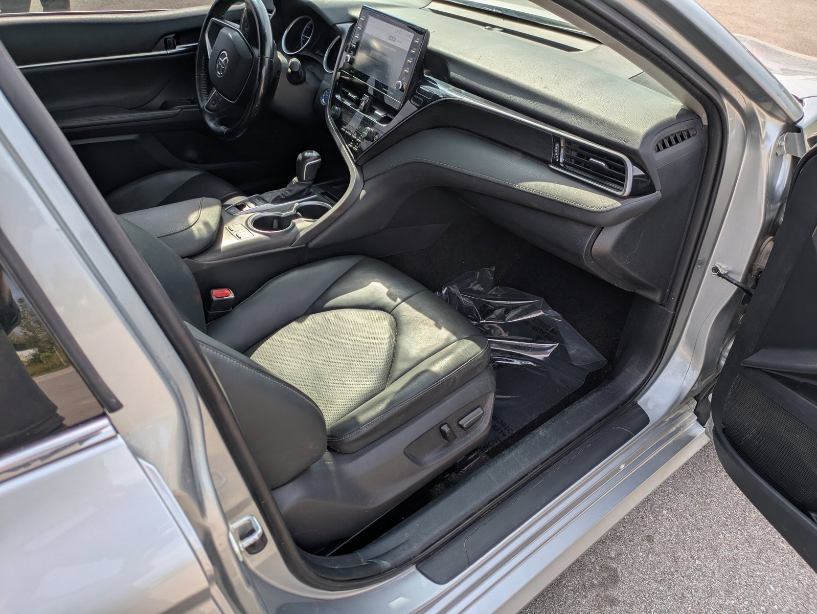 2022 TOYOTA CAMRY - Image 19