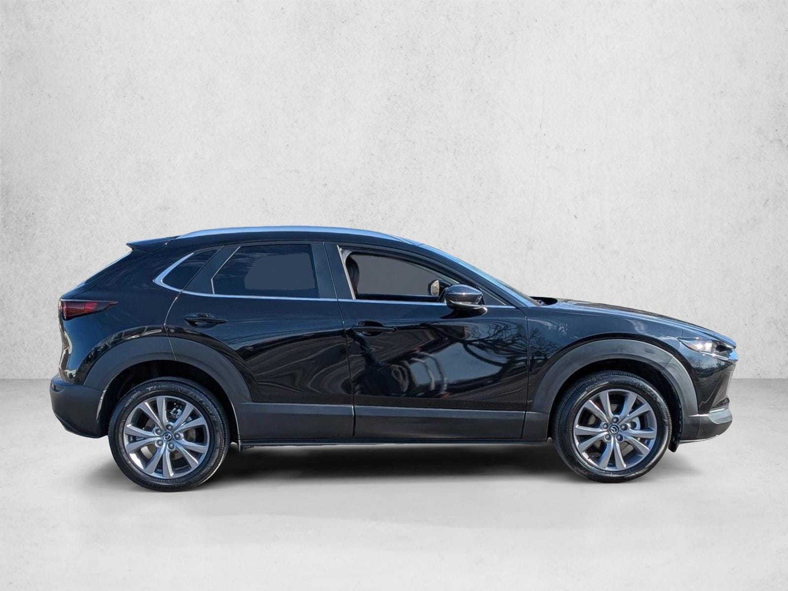 2025 MAZDA CX-30 - Image 4