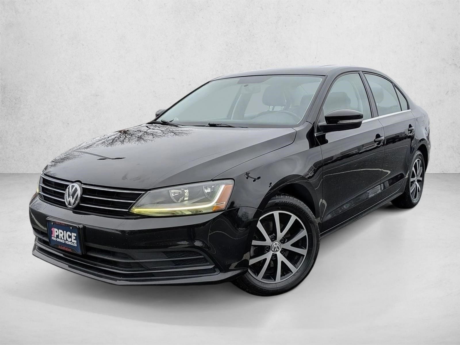 2017 Volkswagen Jetta SE's photo