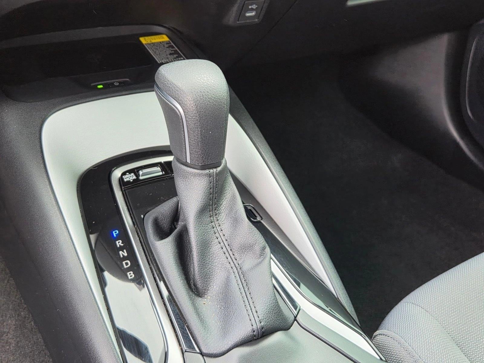 2026 Toyota Corolla SE - Photo 12