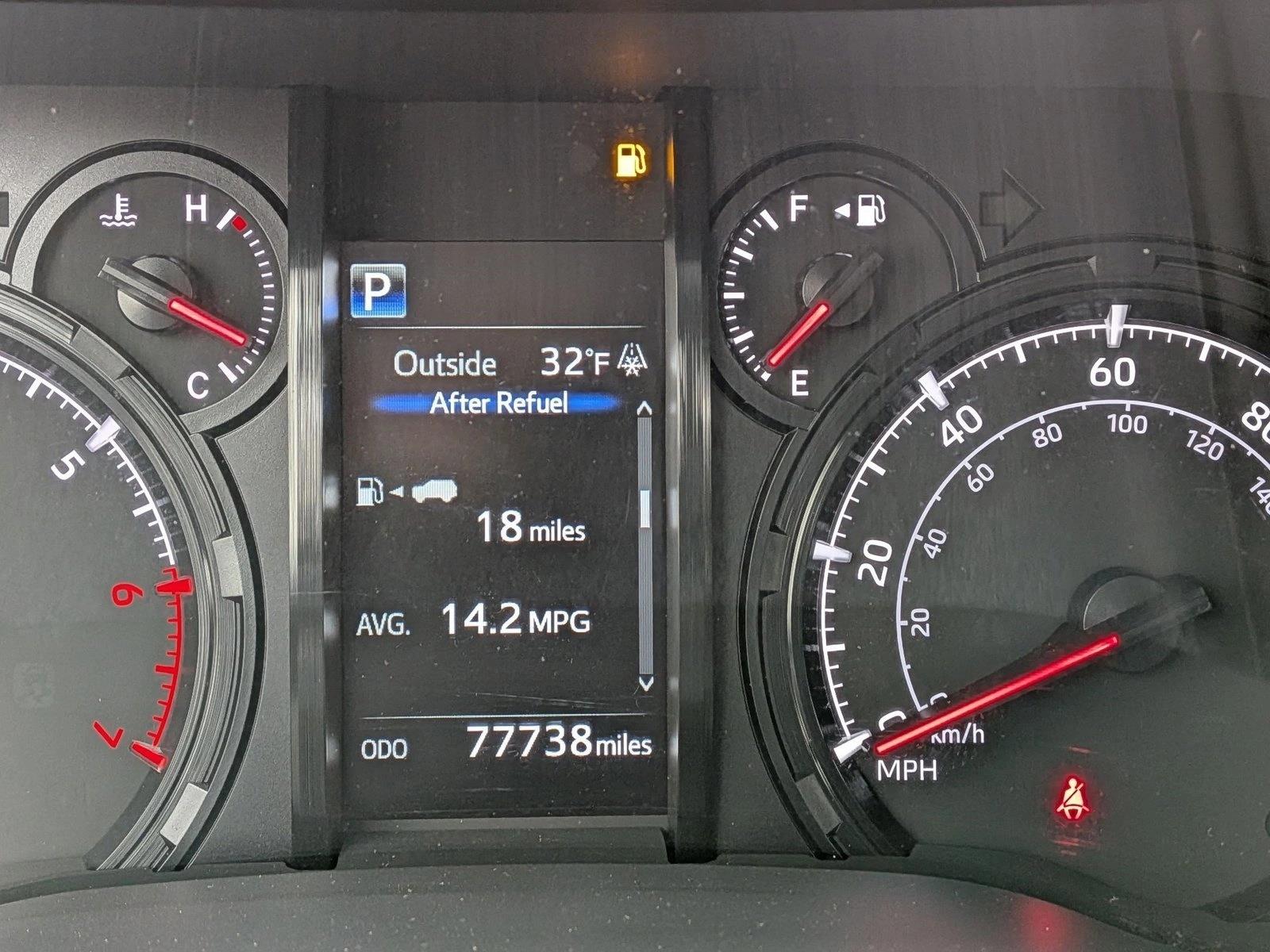 2022 TOYOTA 4RUNNER - Image 10